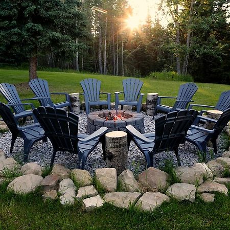Bed and Breakfast Sleepy Creek Country Manor Bragg Creek Экстерьер фото