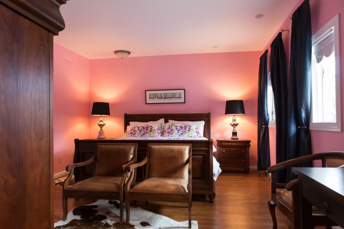 Bed and Breakfast Sleepy Creek Country Manor Bragg Creek Экстерьер фото
